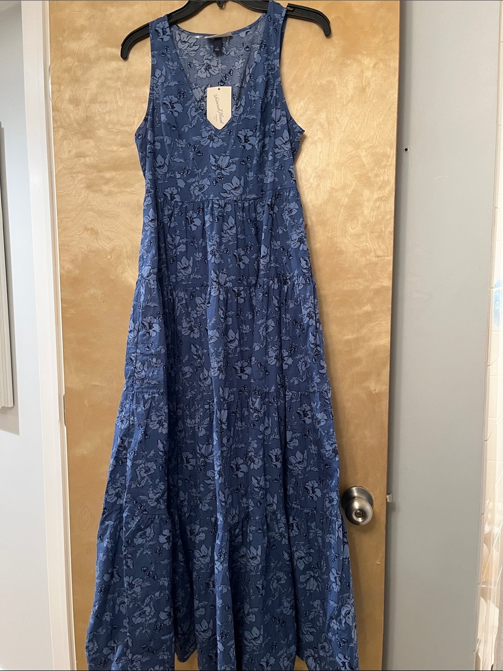 Universal Thread Blue Floral Tiered Maxi Dress